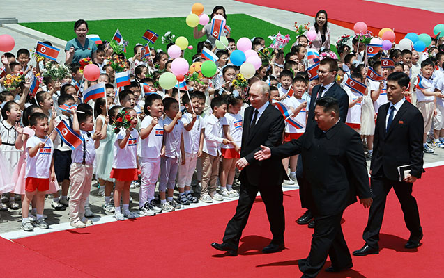 Putin üçün bayram kimi qarşılanma - Video